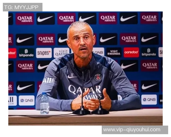 恩里克坚定支持舍瓦利耶：球从后卫双腿间飞过我们对他的表现充满信心