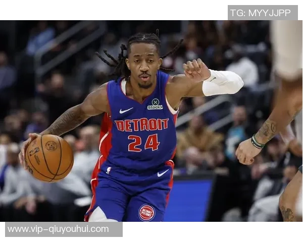 詹金斯关键时刻果断出手三分绝平展现不设限的篮球精神 詹金斯关键时刻果断出手三分绝平展现不设限的篮球精神