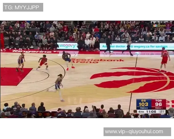 希尔德赞库里吸引防守注意力巴特勒谦逊努力训练展现实力