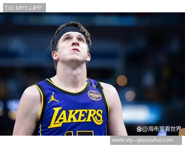 湖人官方推文庆祝里夫斯50分成就加入精英俱乐部的辉煌时刻