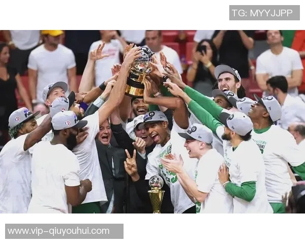 时隔半年重返NBA张伯伦加盟凯尔特人签约六个月展望新赛季